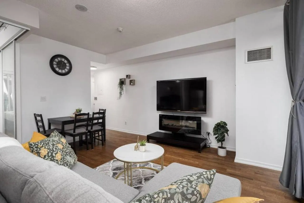 Urban Lifestyle 1Br Suite W Cn Tower And Lake View Toronto