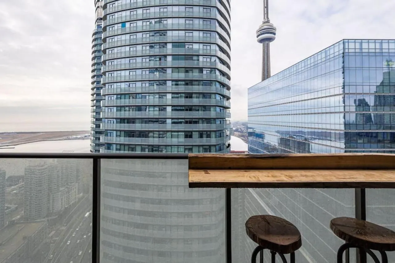 Сasa de vacaciones Urban Lifestyle 1Br Suite W Cn Tower And Lake View Toronto