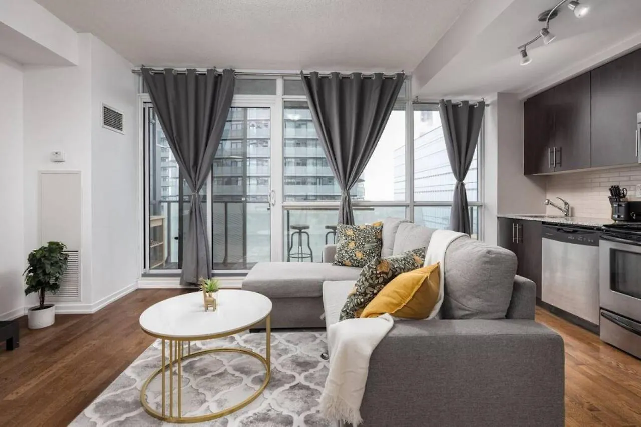 펜션 Urban Lifestyle 1Br Suite W Cn Tower And Lake View 토론토 캐나다